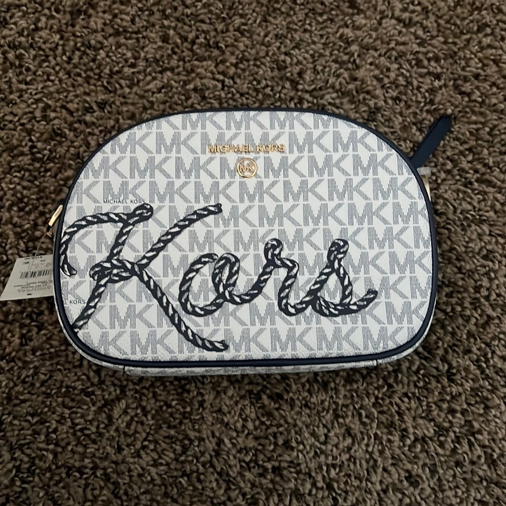Brand new handbag